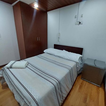 Hotel Casa Huesped Kiwi Bogotá Esterno foto