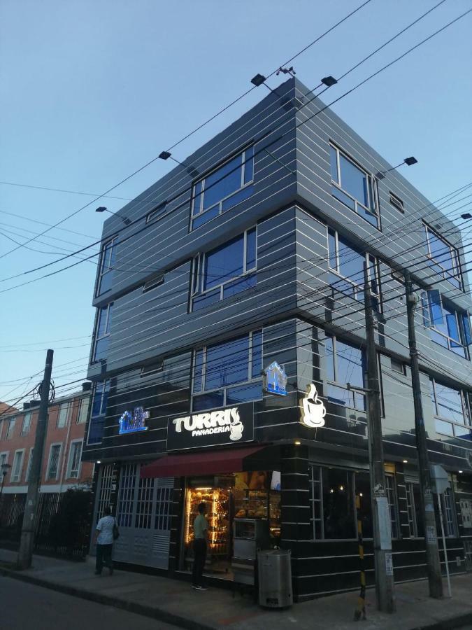 Hotel Casa Huesped Kiwi Bogotá Esterno foto